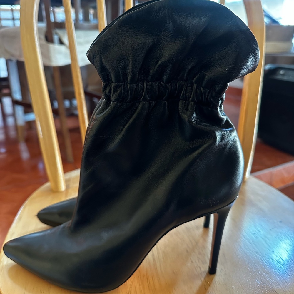 SCHUTZ Black Heeled Boots with Ruched Design